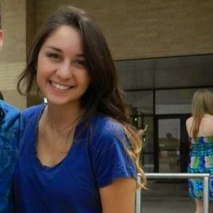 Meet your Posher, Selina